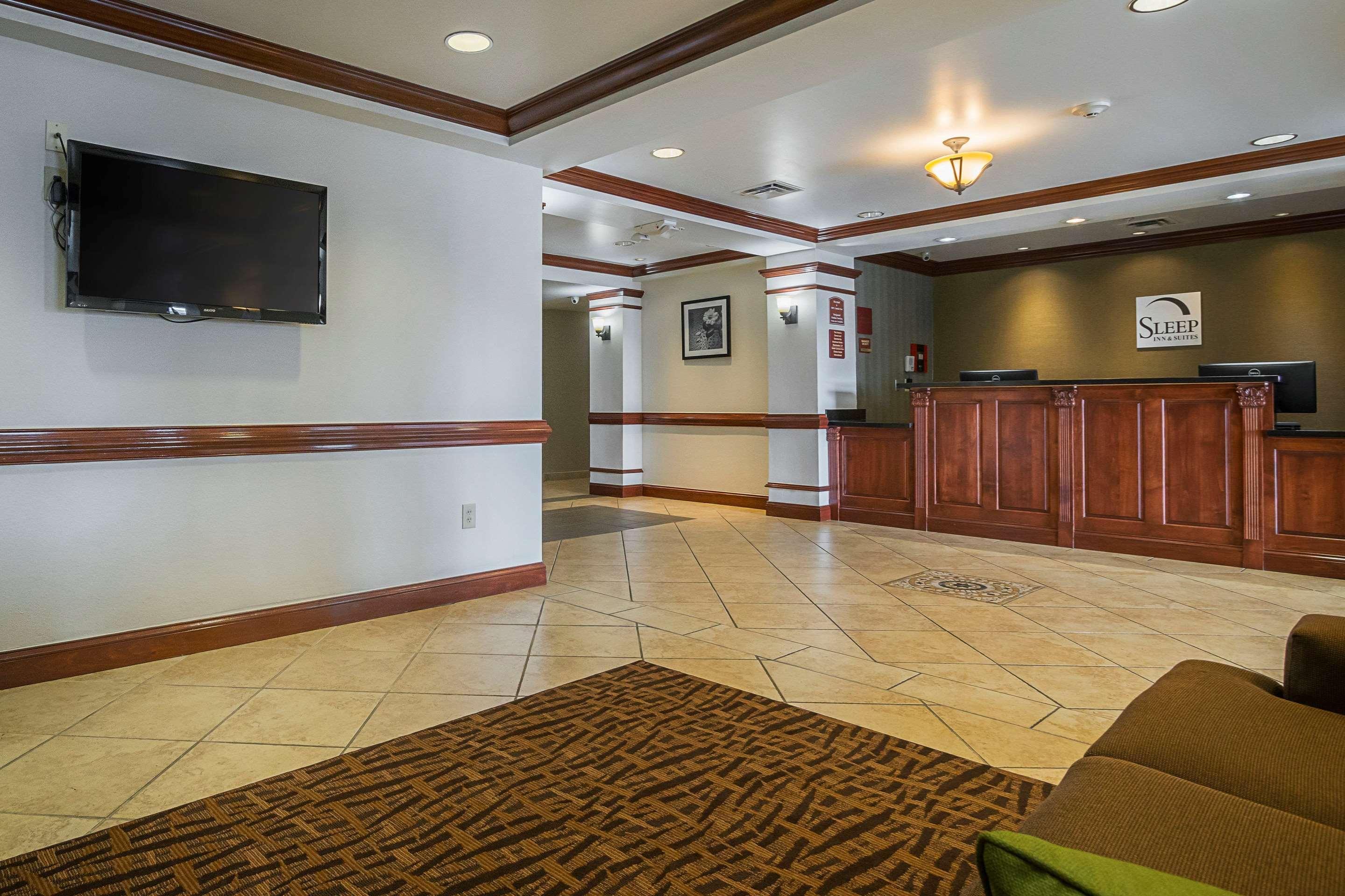 Sleep Inn & Suites Manchester Exterior photo