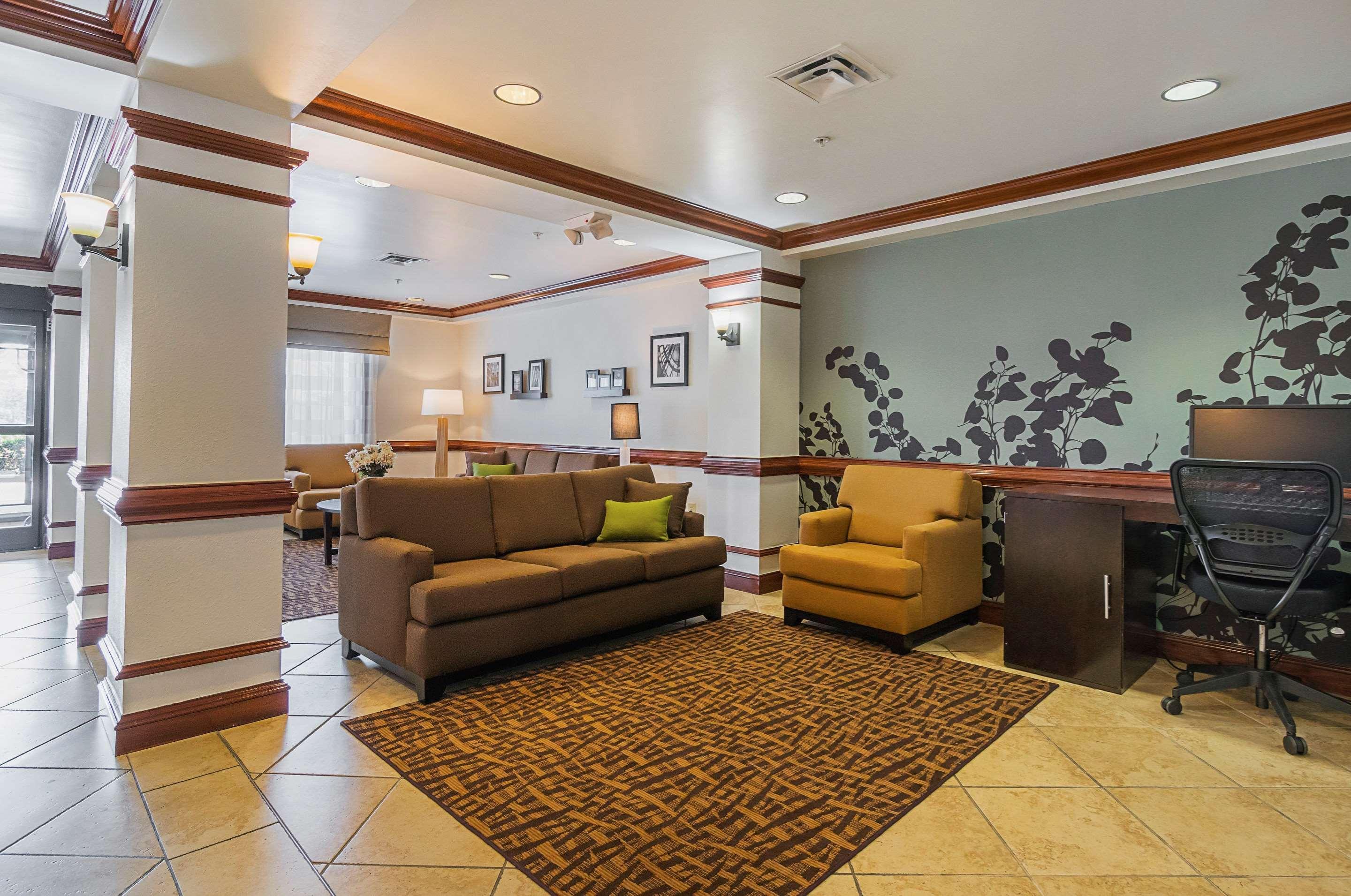 Sleep Inn & Suites Manchester Exterior photo